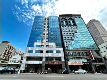 青年二路大面寬潛力店霸