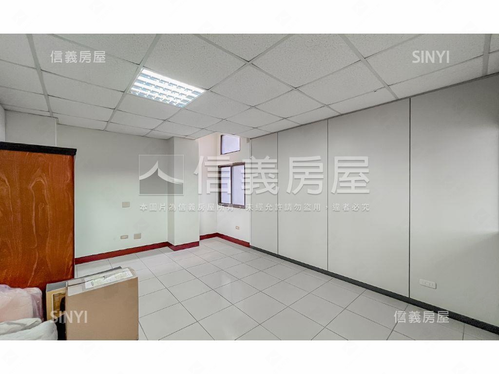 可以不用爬樓梯很高的透天房屋室內格局與周邊環境