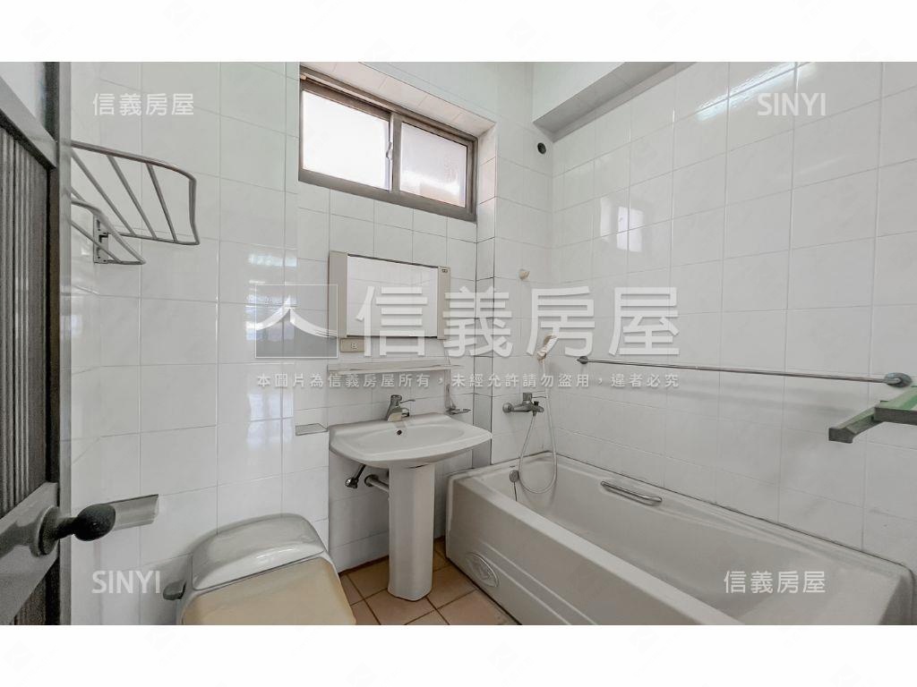 可以不用爬樓梯很高的透天房屋室內格局與周邊環境