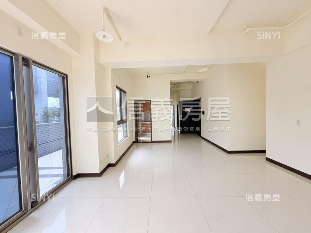 士林一品頂樓露臺大戶房屋室內格局與周邊環境