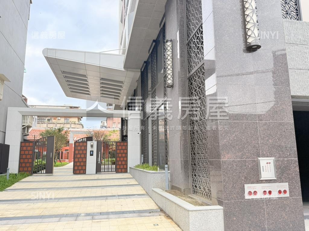 士林一品頂樓露臺大戶房屋室內格局與周邊環境