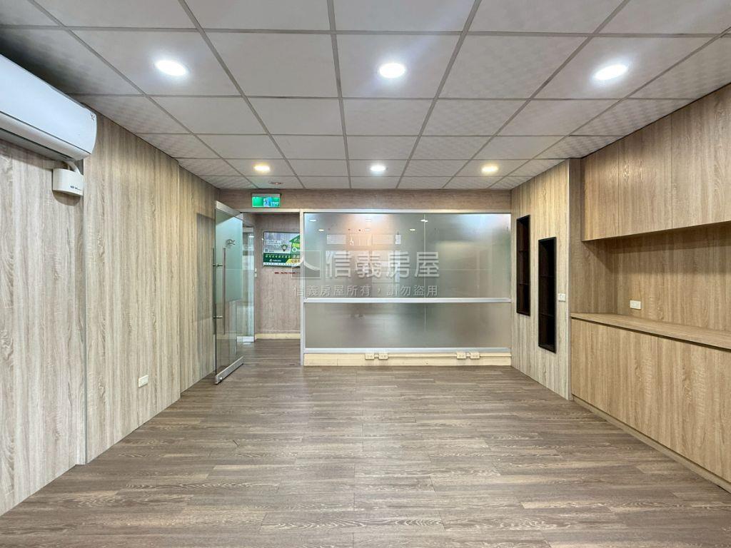 近捷運站雙透天大面寬店面房屋室內格局與周邊環境