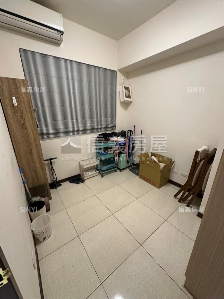 專任臻愛加洲三房Ｂ１車位房屋室內格局與周邊環境