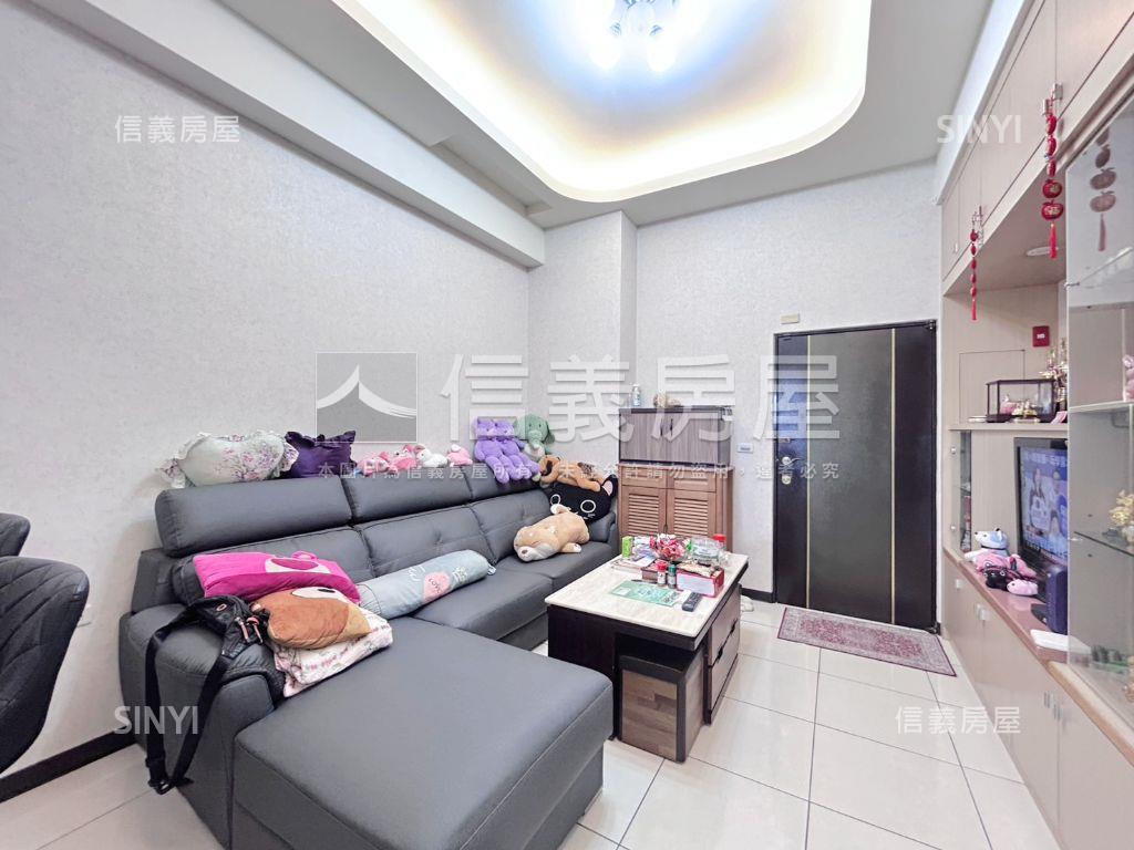 俯瞰東區高樓視野２房房屋室內格局與周邊環境