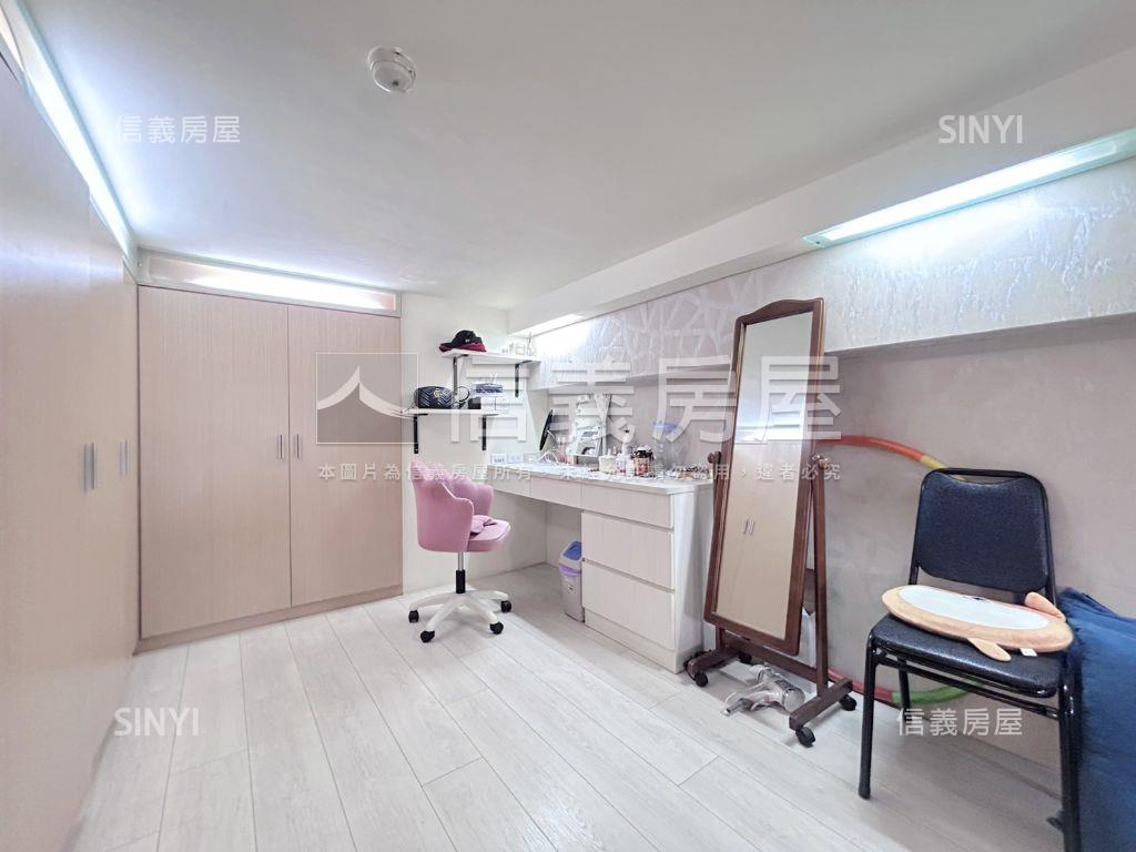 俯瞰東區高樓視野２房房屋室內格局與周邊環境