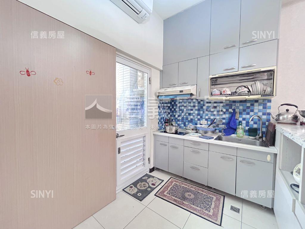 俯瞰東區高樓視野２房房屋室內格局與周邊環境