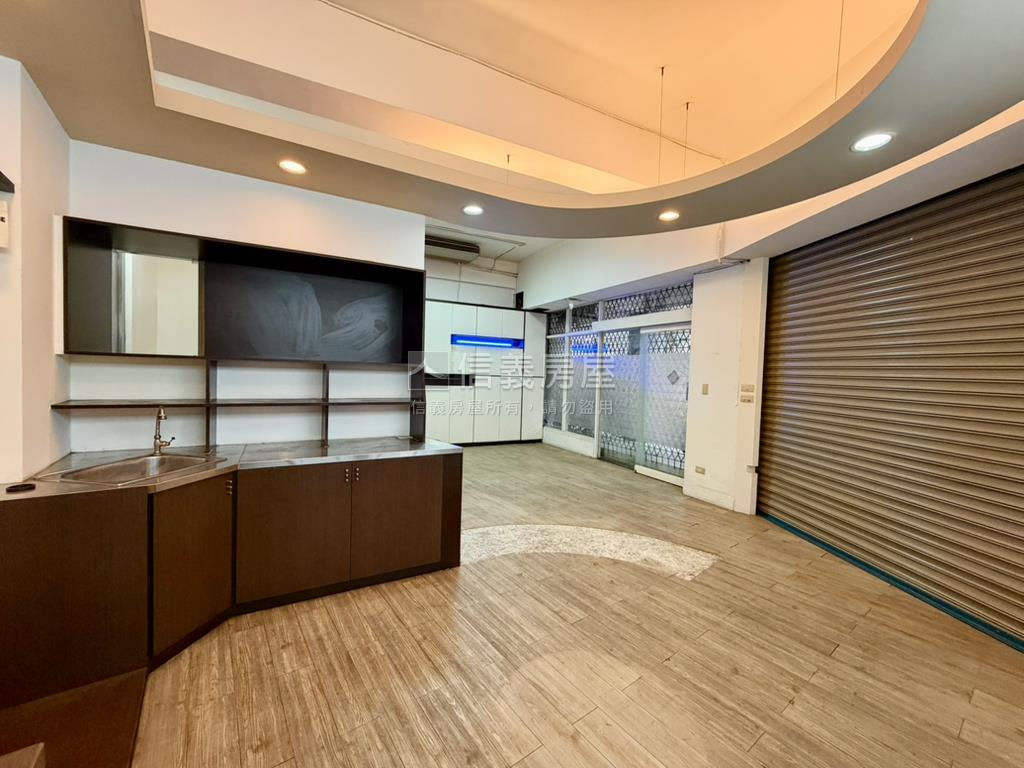 福和路轉角亮點店面房屋室內格局與周邊環境