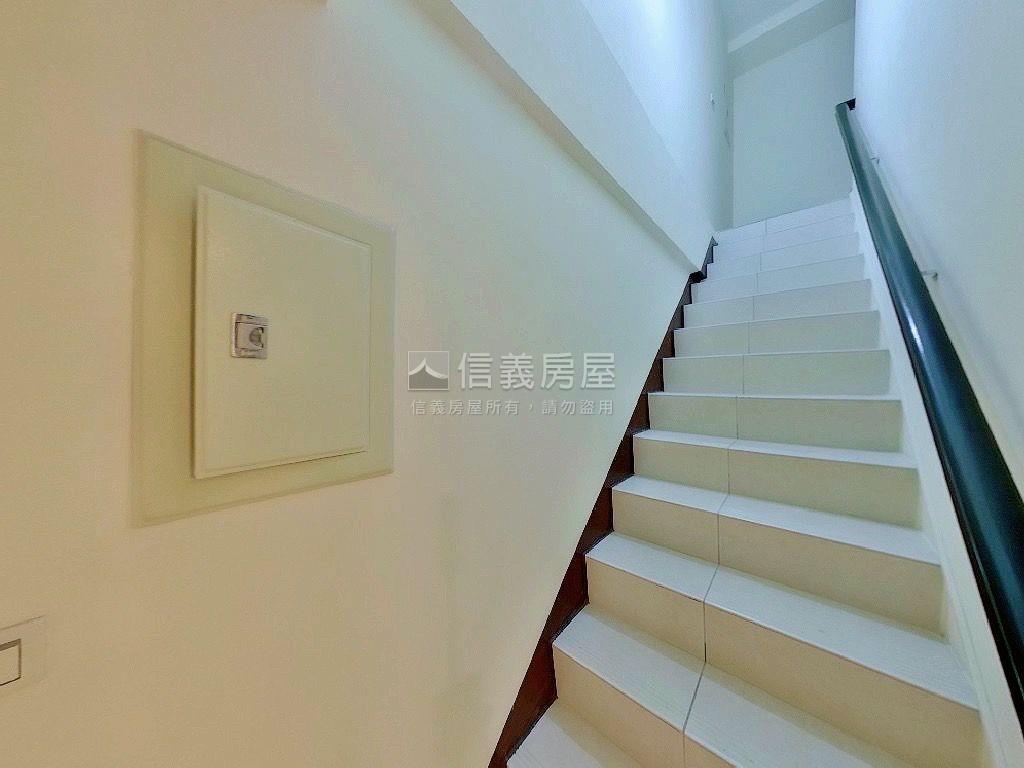 璀璨之都發金店面房屋室內格局與周邊環境
