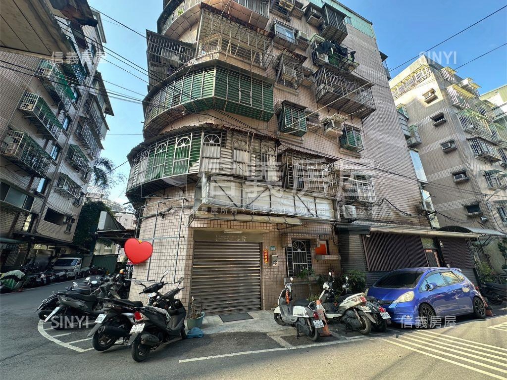 三角邊間顯眼金店面房屋室內格局與周邊環境