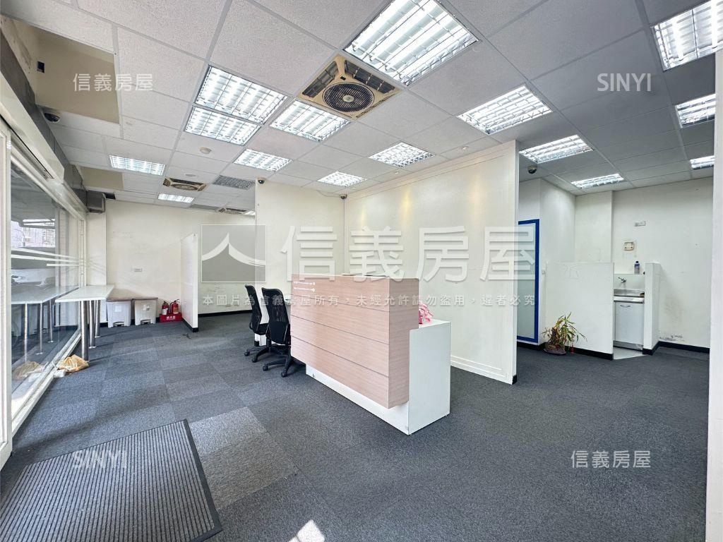 三角邊間顯眼金店面房屋室內格局與周邊環境