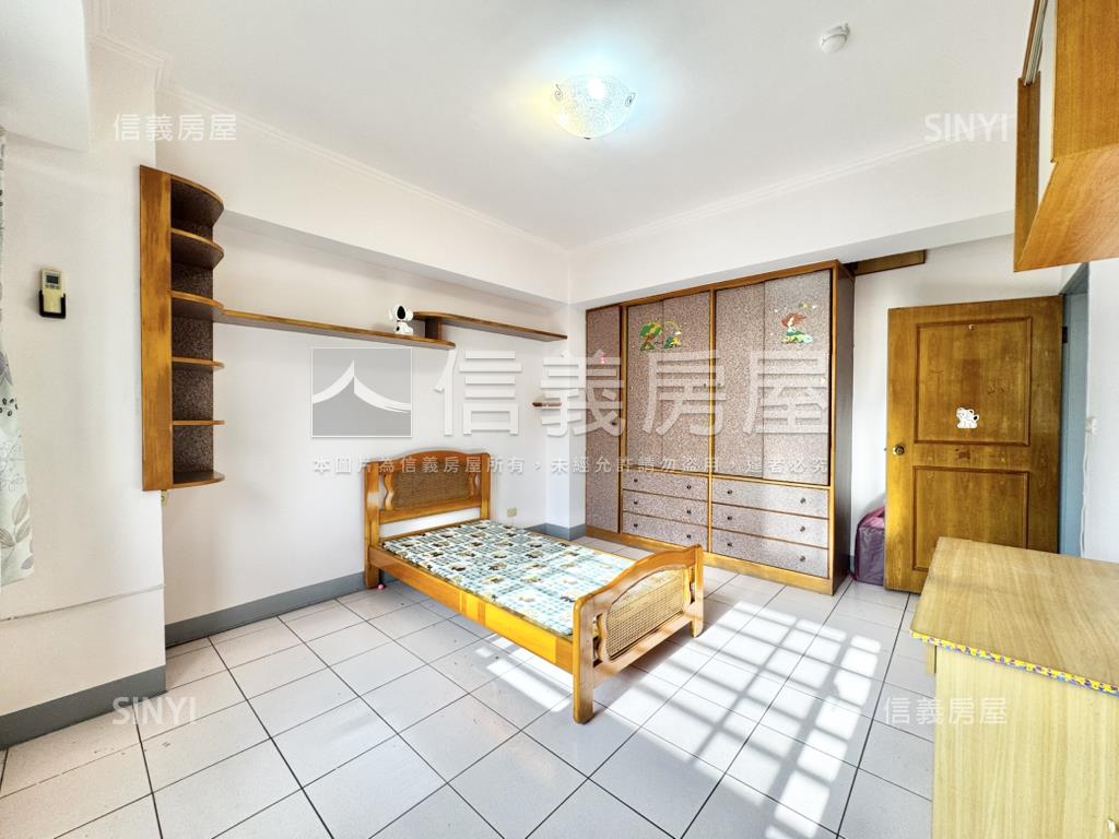 稀有·捷運沿線大坪數華廈房屋室內格局與周邊環境