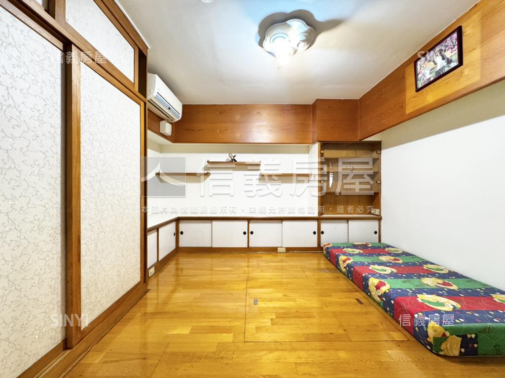 稀有·捷運沿線大坪數華廈房屋室內格局與周邊環境