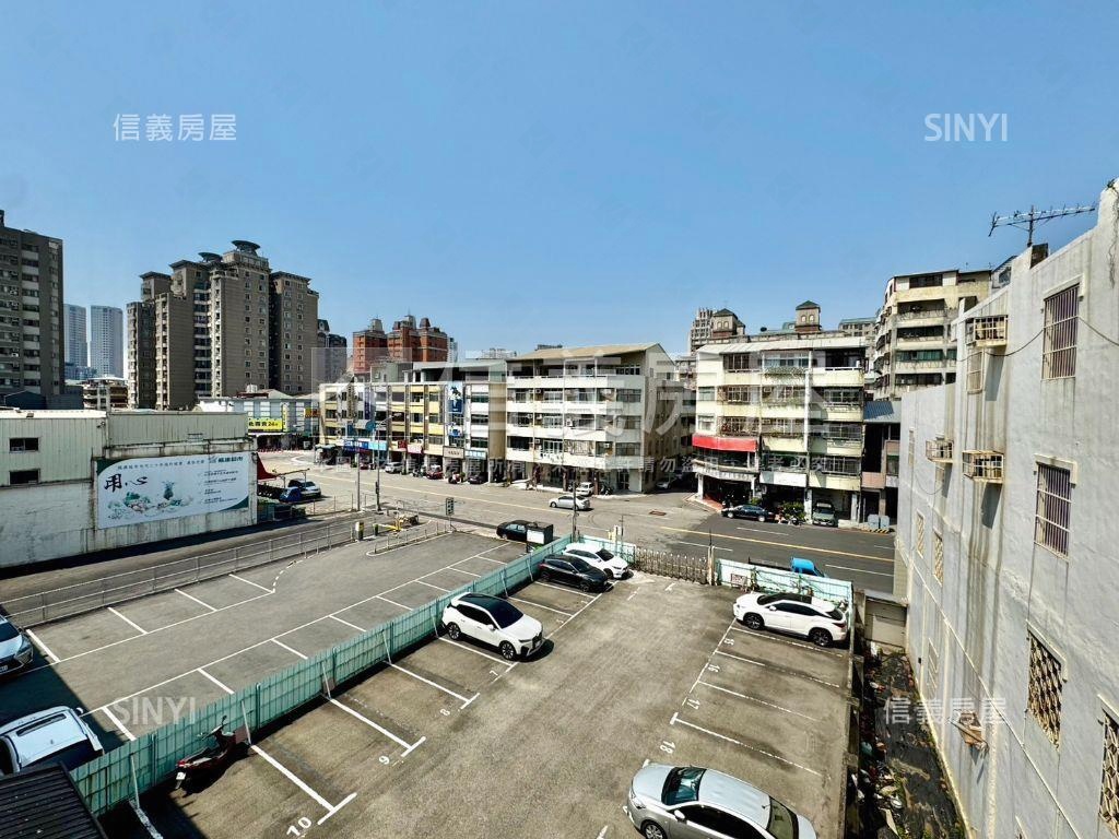 近植物園活路庭院別墅房屋室內格局與周邊環境
