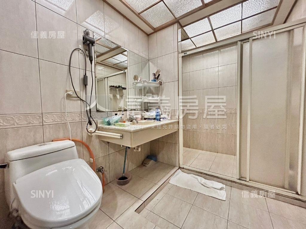 極品，雙層大家庭房屋室內格局與周邊環境