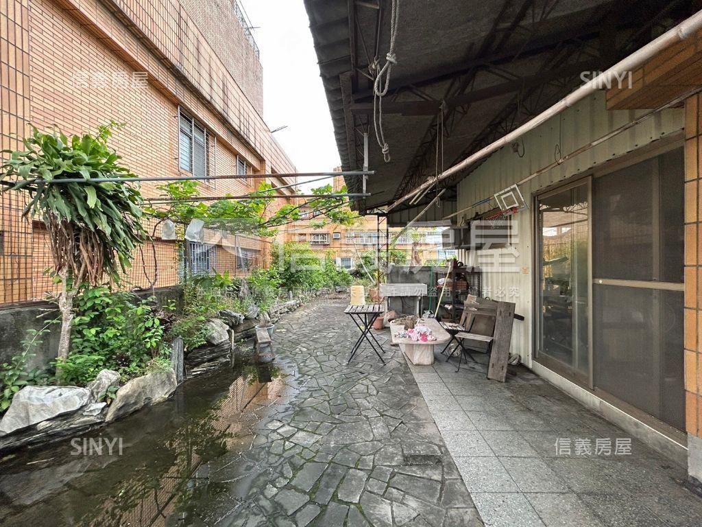 極品，雙層大家庭房屋室內格局與周邊環境