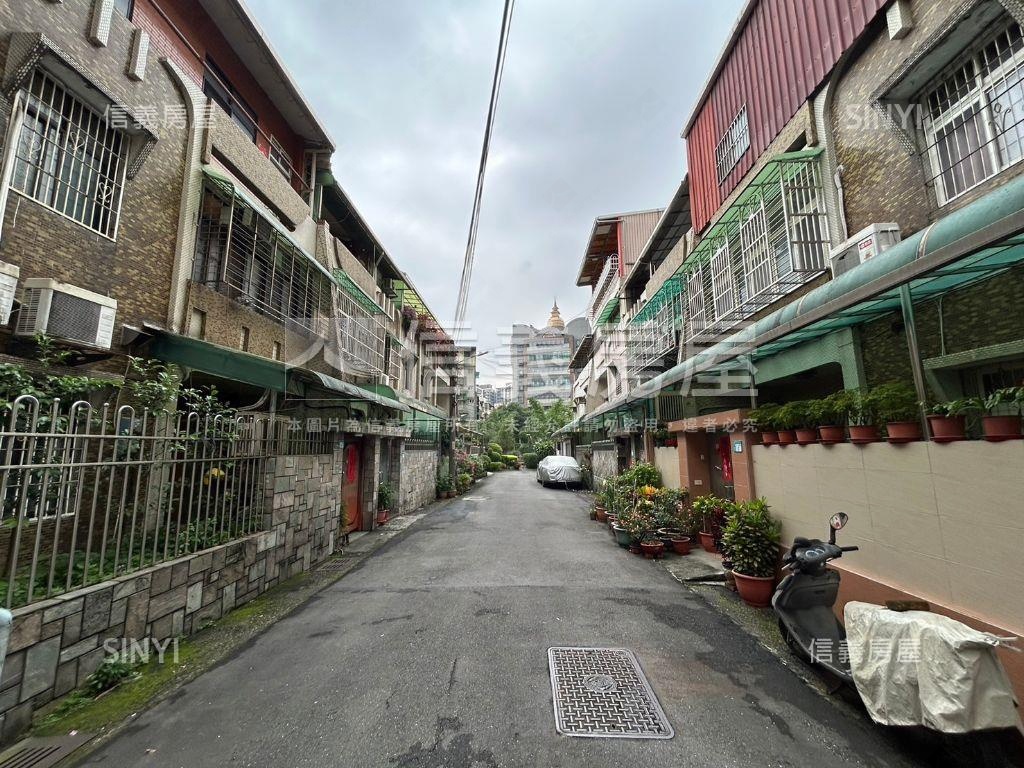 極品，雙層大家庭房屋室內格局與周邊環境