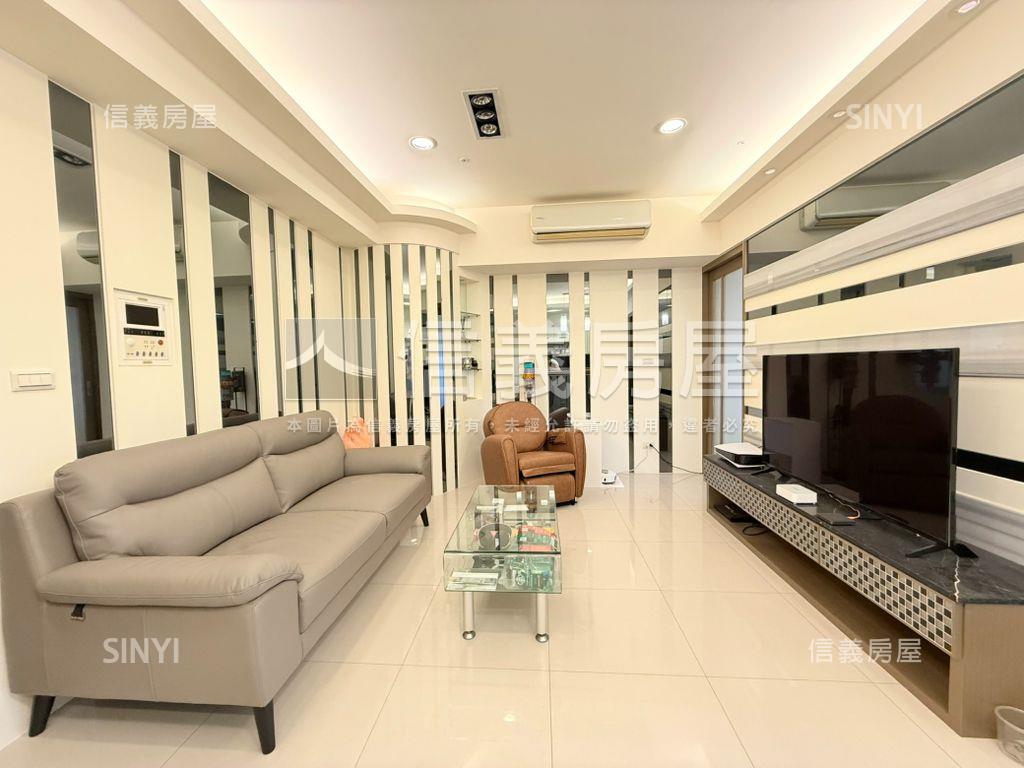 華友聯ＪＩＡ高樓精美兩房房屋室內格局與周邊環境