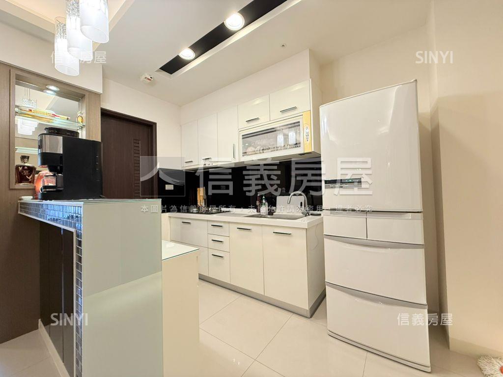 華友聯ＪＩＡ高樓精美兩房房屋室內格局與周邊環境