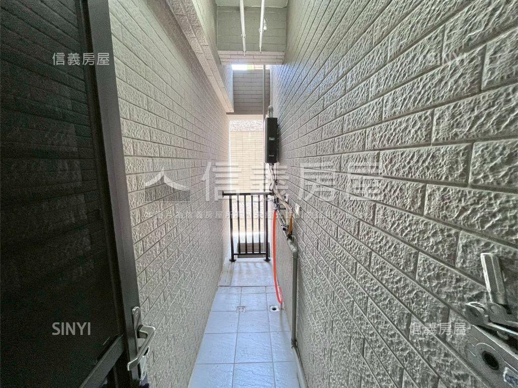 河景觀自在三房房屋室內格局與周邊環境