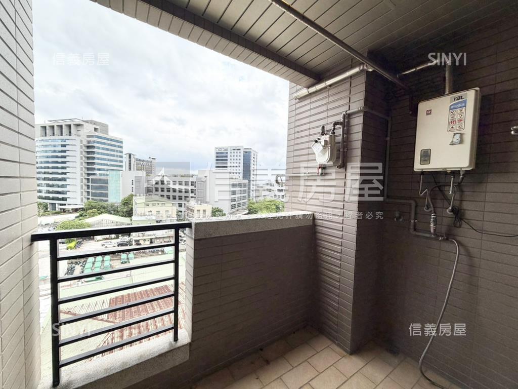 【陽明峰匯】８樓附車位房屋室內格局與周邊環境
