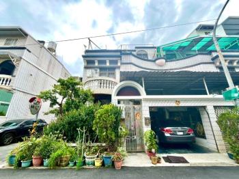 大地坪三面採光車庫透天