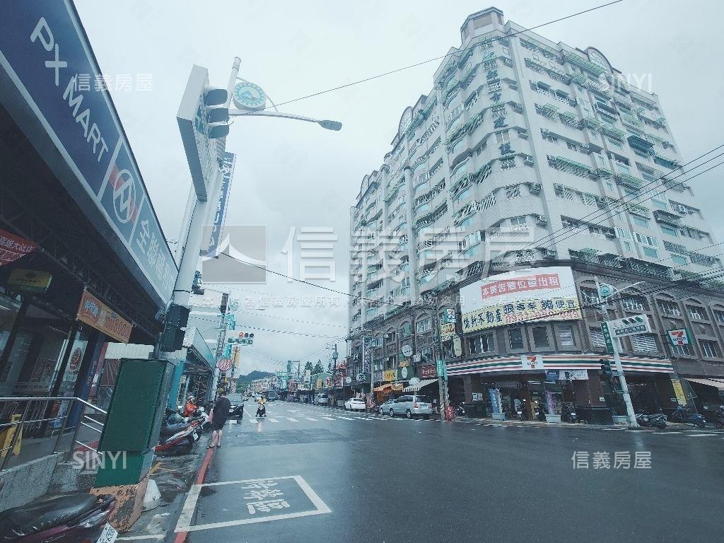 大社市中心小七收租三角窗房屋室內格局與周邊環境