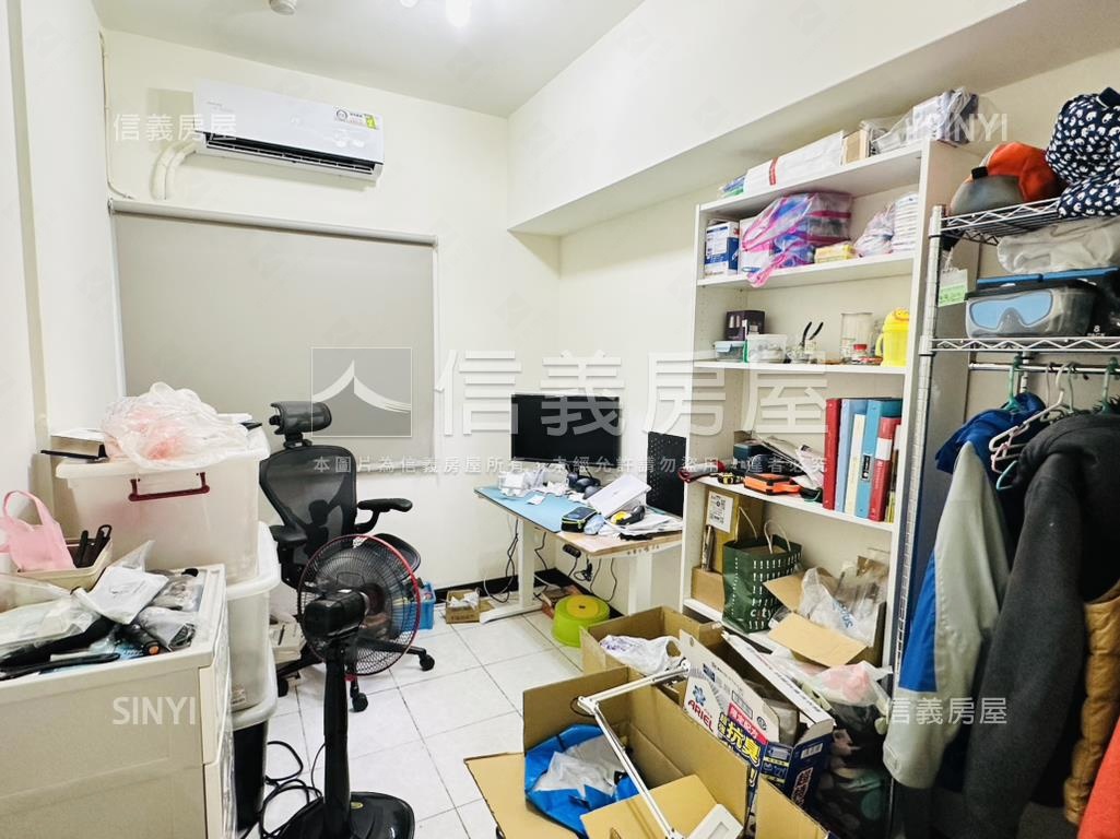 專任捷運菜寮方正三房房屋室內格局與周邊環境