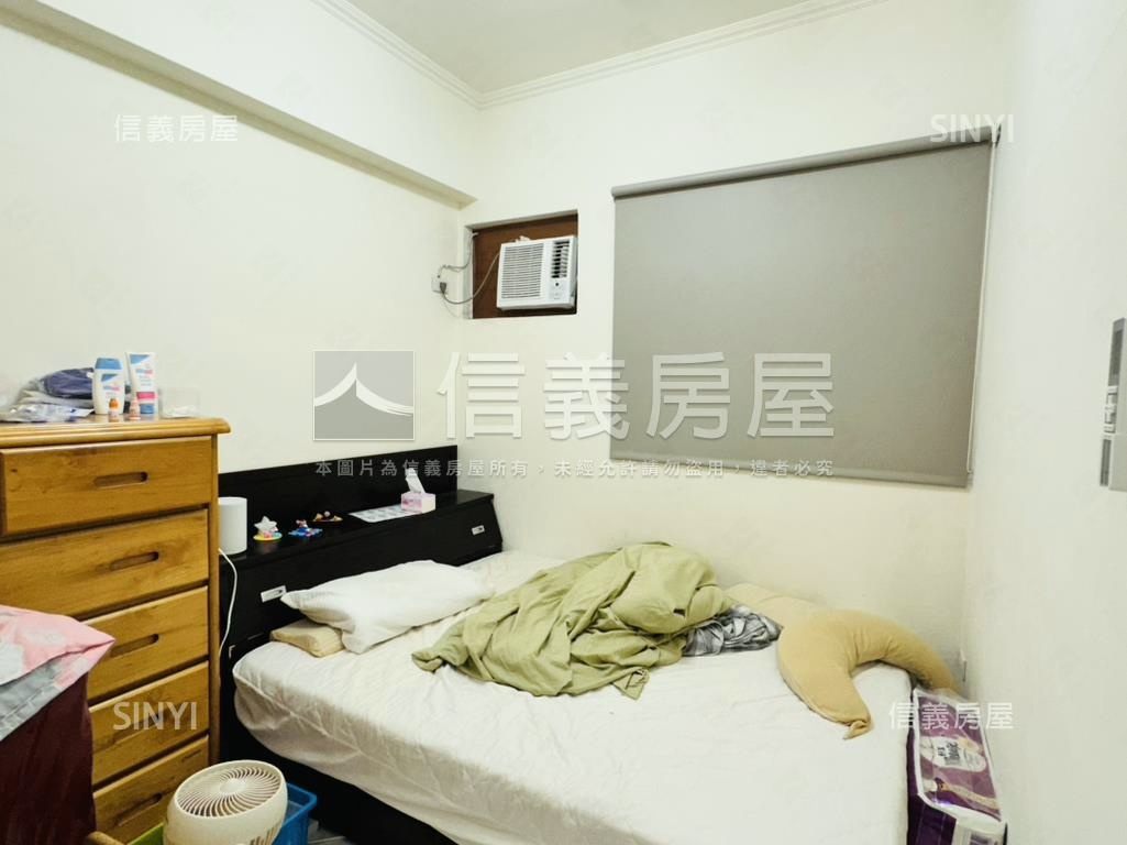 專任捷運菜寮方正三房房屋室內格局與周邊環境