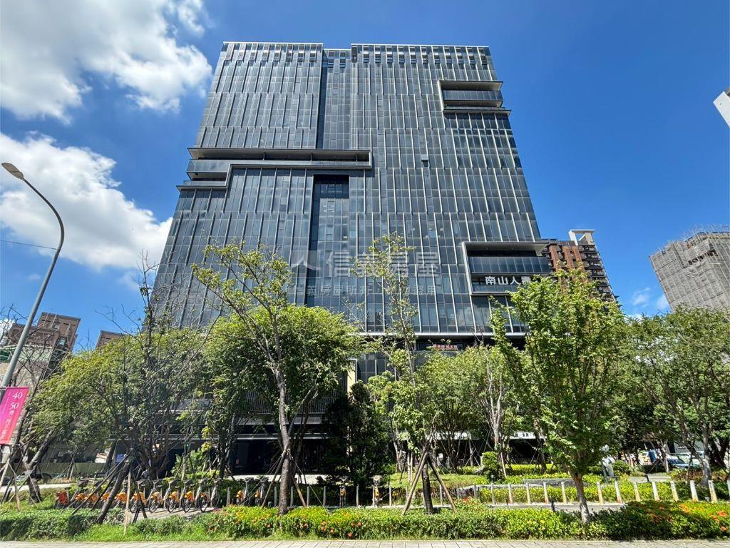 板橋江翠全新鋼骨辦公７Ｆ房屋室內格局與周邊環境