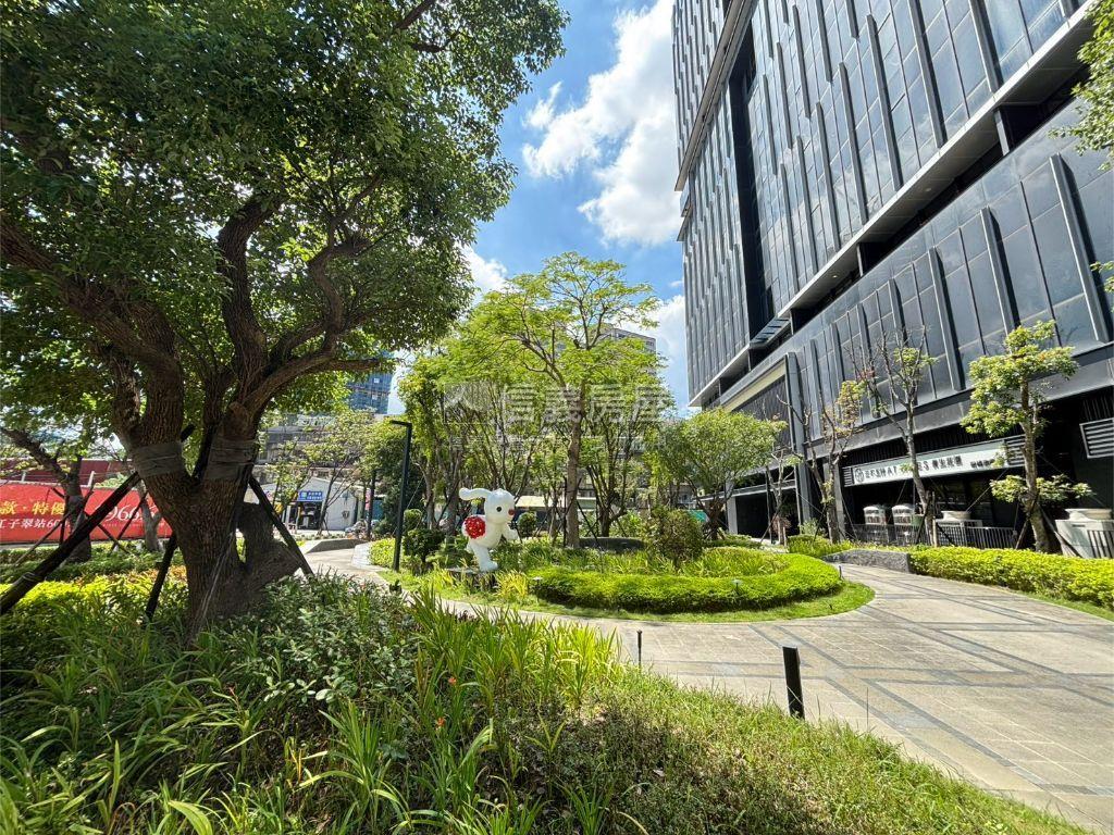 板橋江翠全新鋼骨辦公７Ｆ房屋室內格局與周邊環境