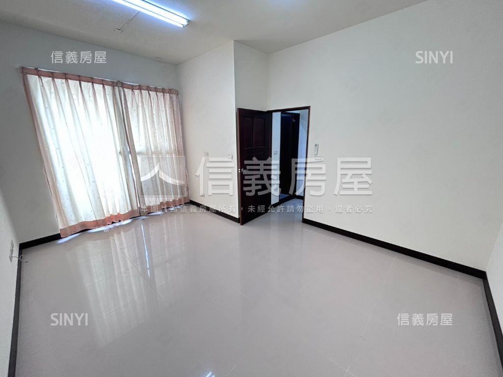 悅敦峰稀有釋出臨路透天房屋室內格局與周邊環境