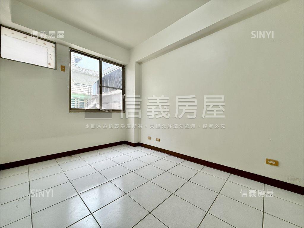 專任！龍社路別墅！房屋室內格局與周邊環境