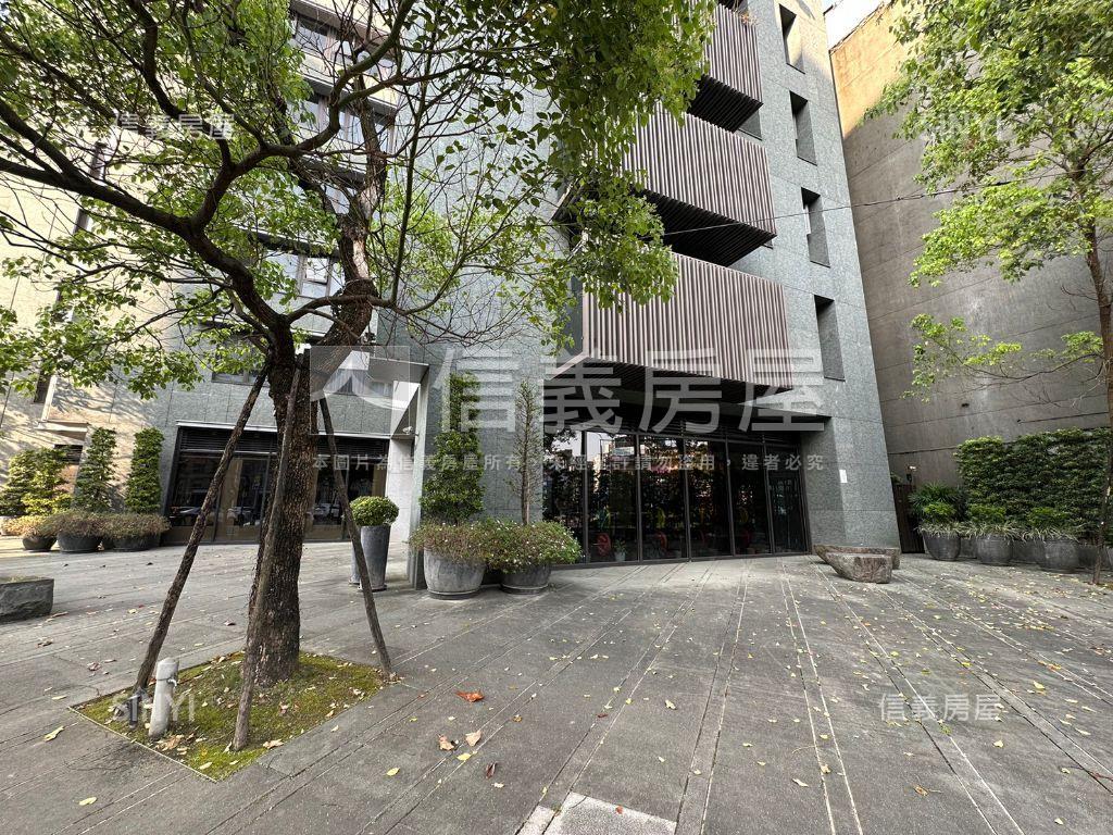 國賓官邸店面１房屋室內格局與周邊環境