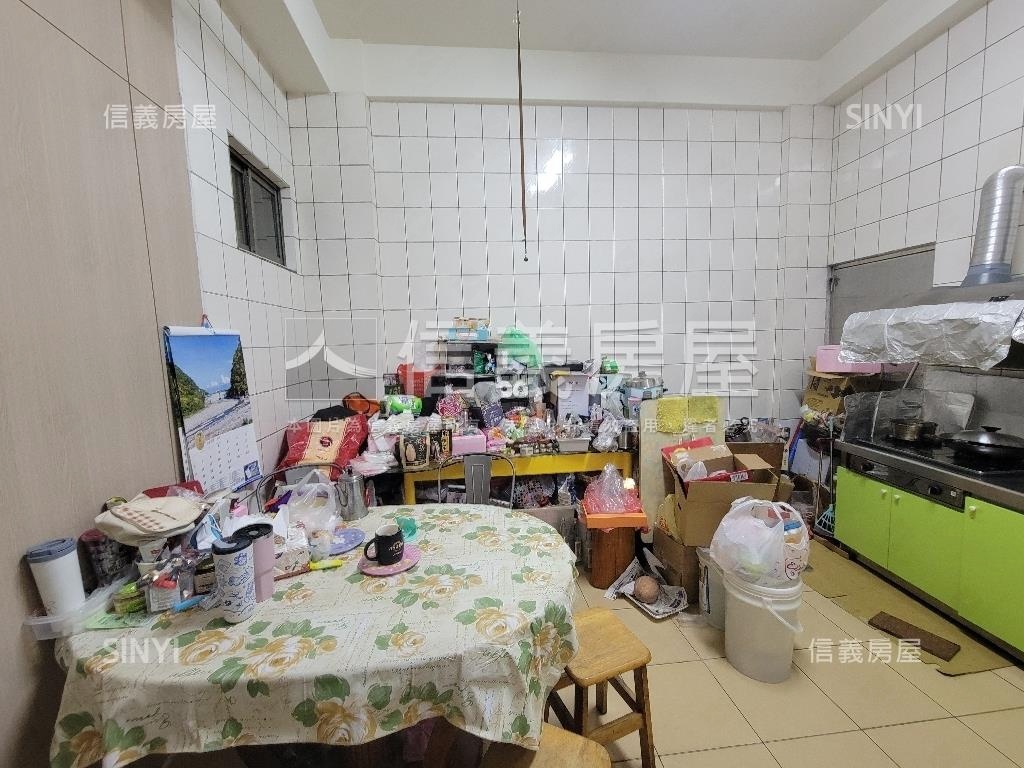 近樹孝商圈✦臨十米路透天房屋室內格局與周邊環境