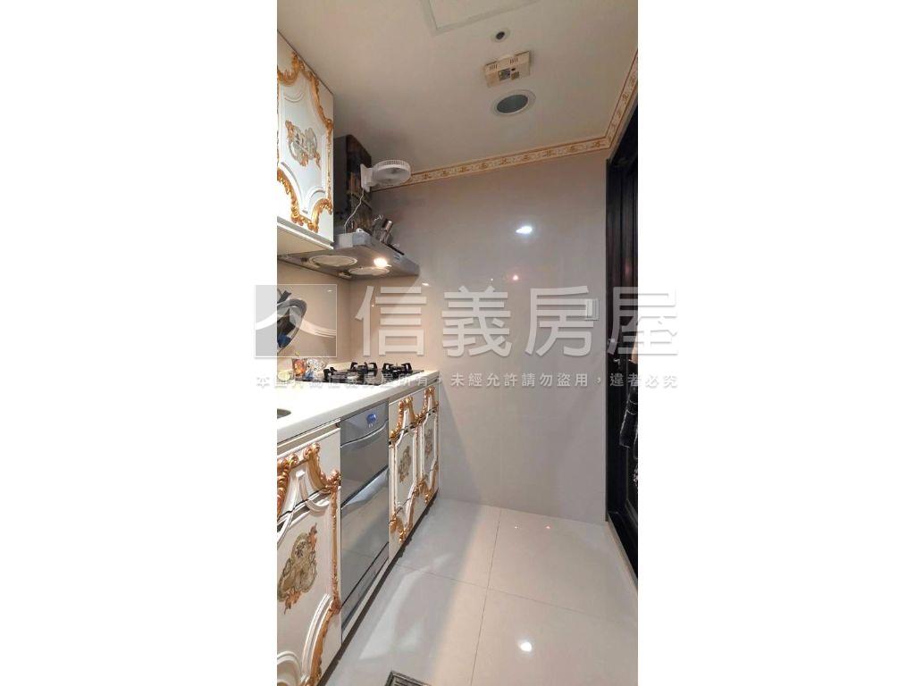 新案～台大緣三房雙車位房屋室內格局與周邊環境