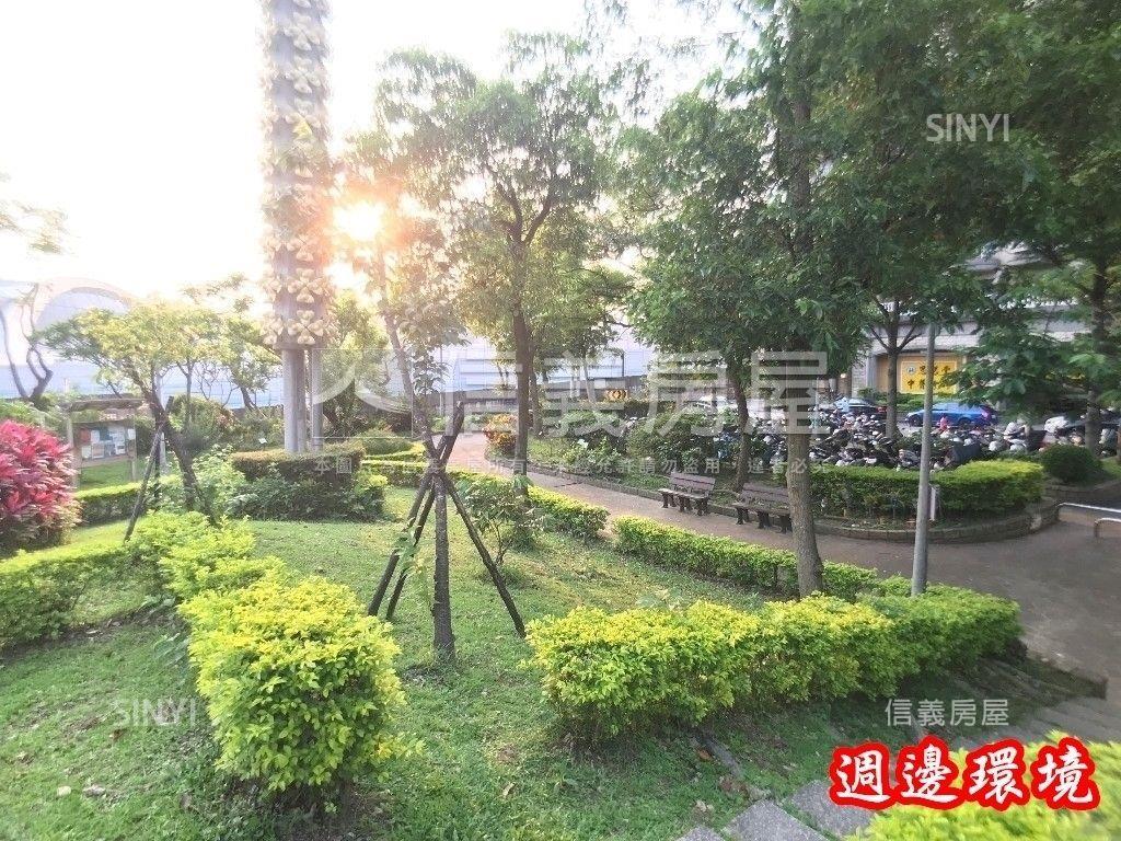 湯泉前棟次高樓美３房車位房屋室內格局與周邊環境