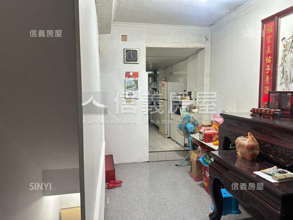 稀有承德商三透天房屋室內格局與周邊環境