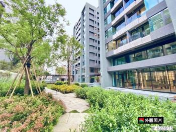 南港［日出］舒適兩房車位