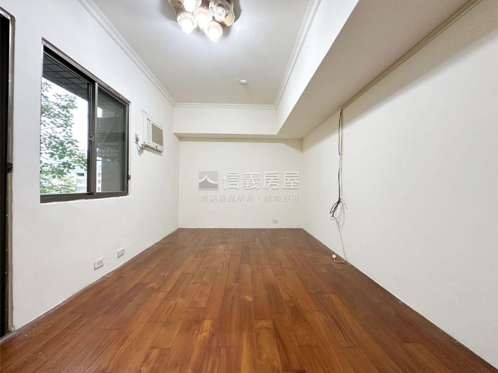 樹義國小旁四房平車房屋室內格局與周邊環境