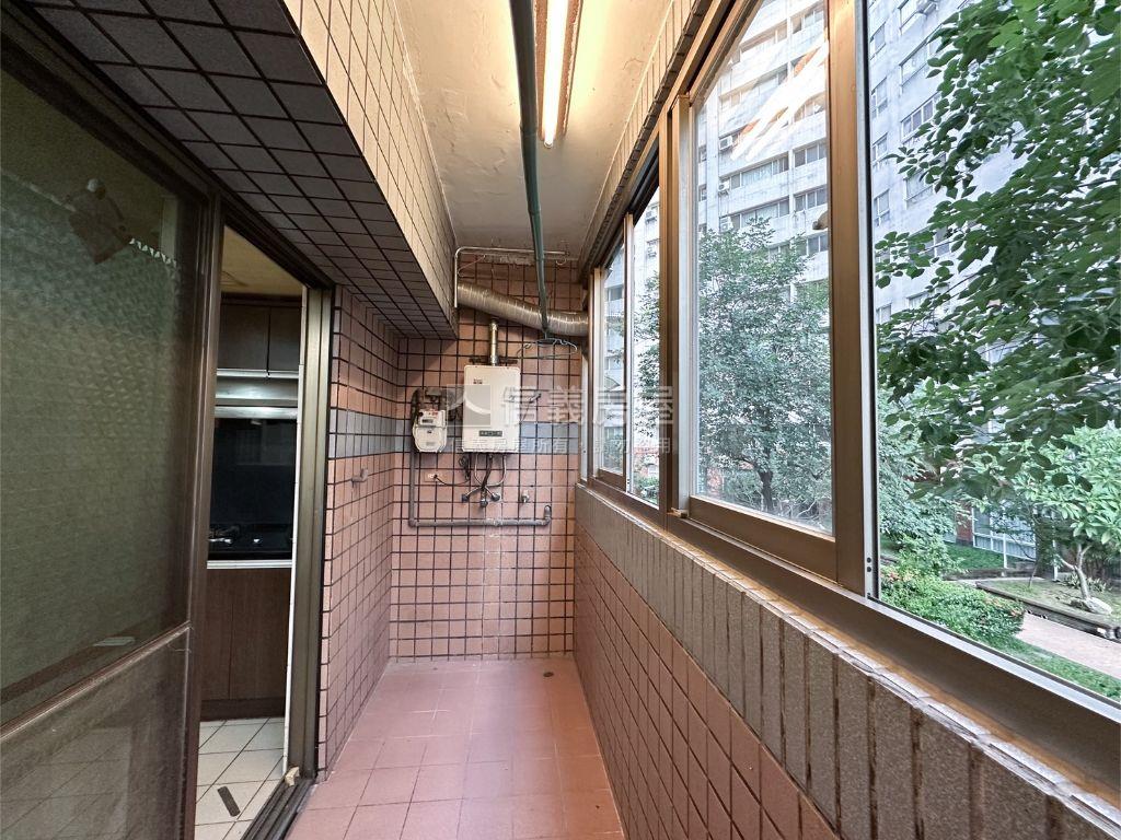 樹義國小旁四房平車房屋室內格局與周邊環境