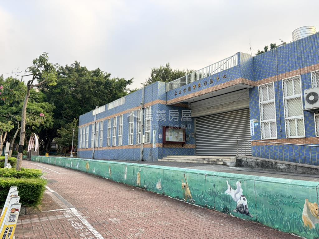 雙十路方正二樓房屋室內格局與周邊環境