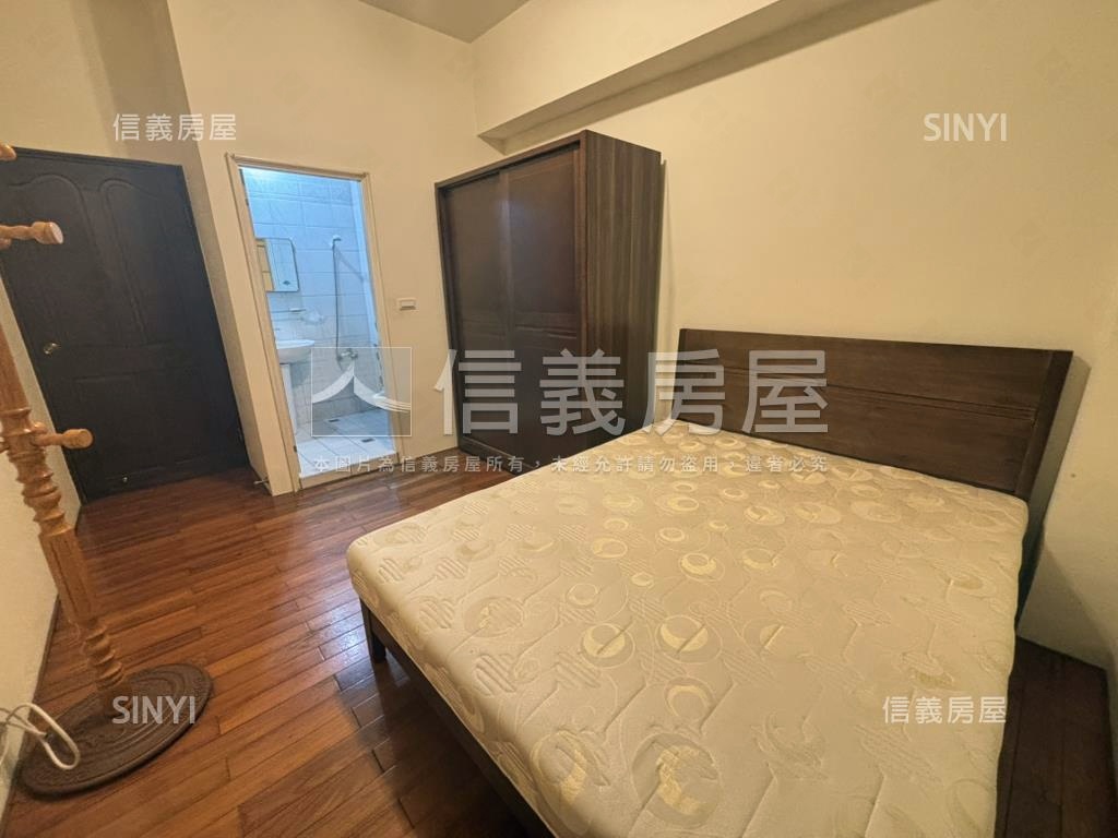 府城巨星一樓兩房平車房屋室內格局與周邊環境