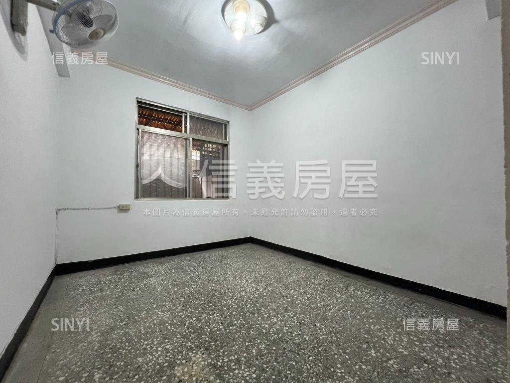 南勢角方正邊間一樓房屋室內格局與周邊環境