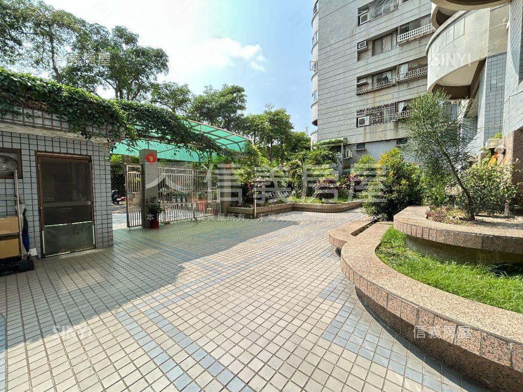 世貿寬寬的家三房稀有格局房屋室內格局與周邊環境