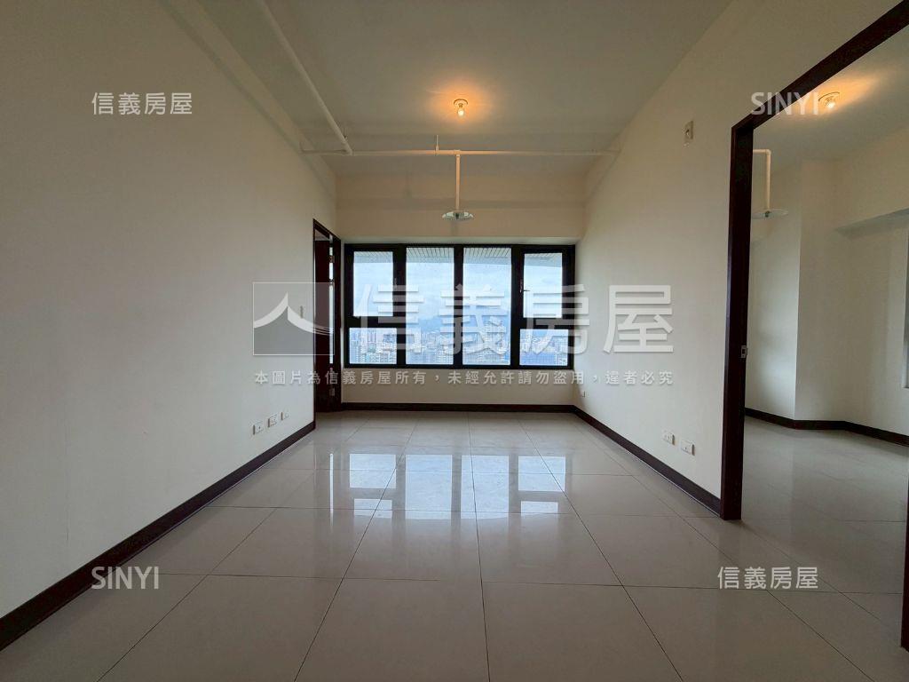 專任首選海洋都心景觀三房房屋室內格局與周邊環境