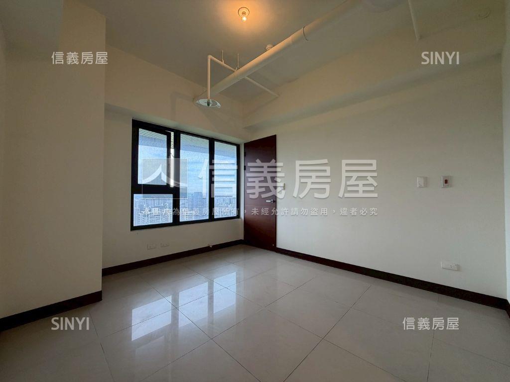 專任首選海洋都心景觀三房房屋室內格局與周邊環境