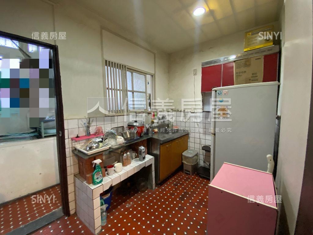 河岸綠景美寓房屋室內格局與周邊環境