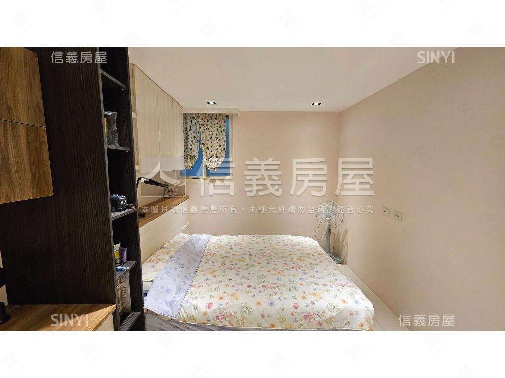 士林電梯極上裝潢三房大宅房屋室內格局與周邊環境