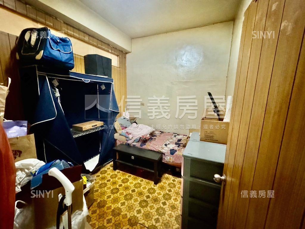 近中清捷運美透天！金店面房屋室內格局與周邊環境