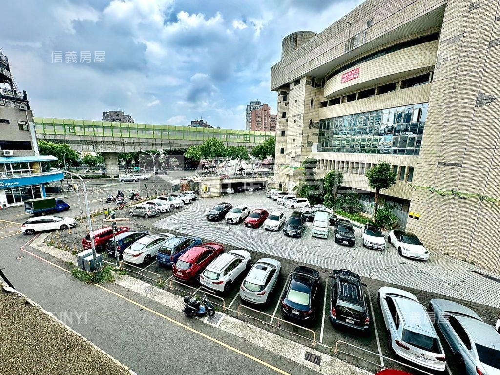 近中清捷運美透天！金店面房屋室內格局與周邊環境